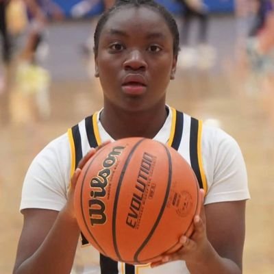 I’yonna Sawyer Leadership Hustle And Heart Define Her Game