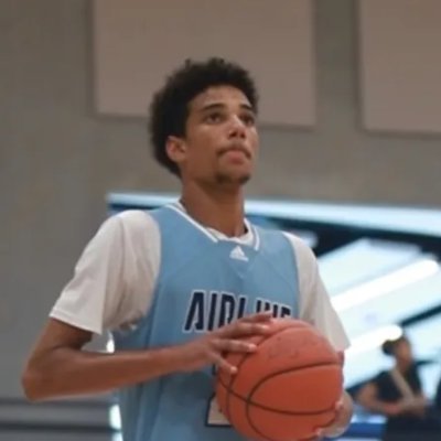 Eli Washington Proves He Can Play Anywhere On The Floor