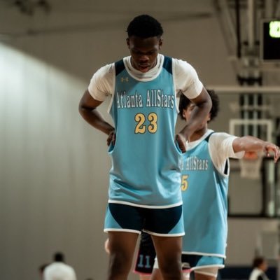 Morion McWhorter Finishes Strong Through Contact