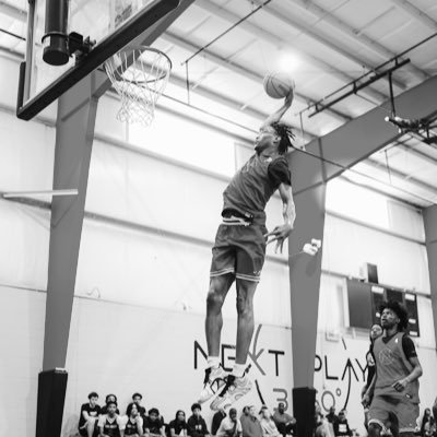 Solomon Bratton Showcases Versatile Two-Way Impact