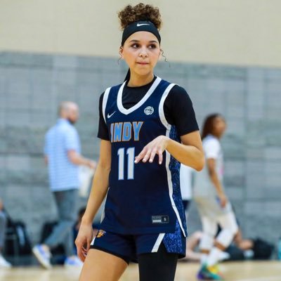 Arianna Rowell Displays Tough Two-Way Presence