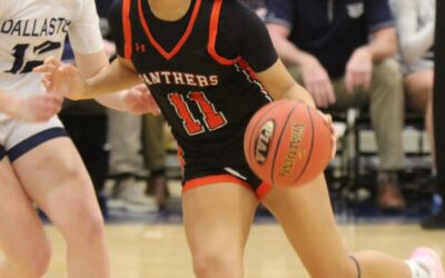 Jaedyn Edwards Is The Ultimate Two-Way Threat