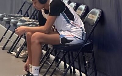 Anaya Perry Brings Balance Toughness And Trust Factor