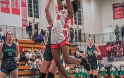 Deyva Davis Sets The Tone With Energy And Edge