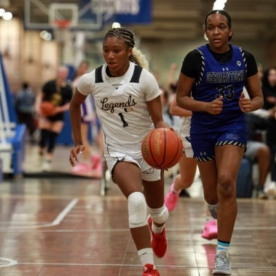 Marian Davis Emerging 2029 Ohio Girls Basketball Point Guard