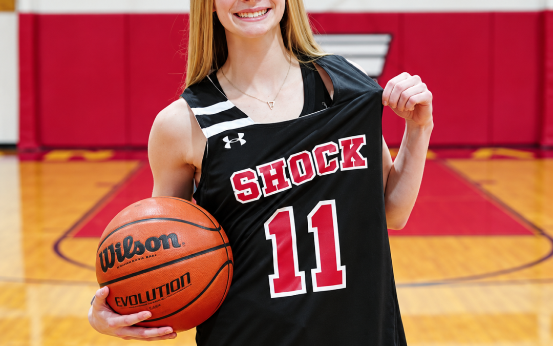 Presley Smith 2028 Guard Brings Two-Way Competitive Impact